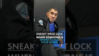 Sneaky-wrist-lock-when-someones-trying-to-pass-your-guard-