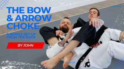 The-Bow-and-Arrow-Choke-Simple-Set-Up-from-the-Back